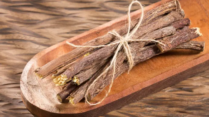 Boisées et Poudrées Boisées et Poudrées